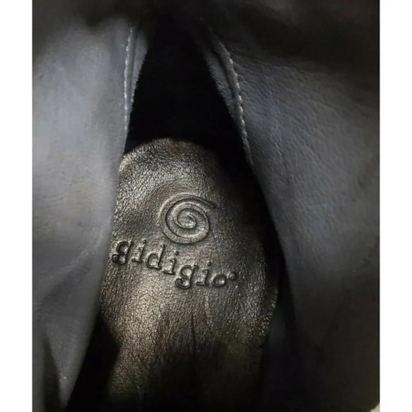 Gidigio Size 38 Charcoal Gray Leather w/ Suede Bootie / Ankle Booties  Italy EUC - Picture 12 of 12